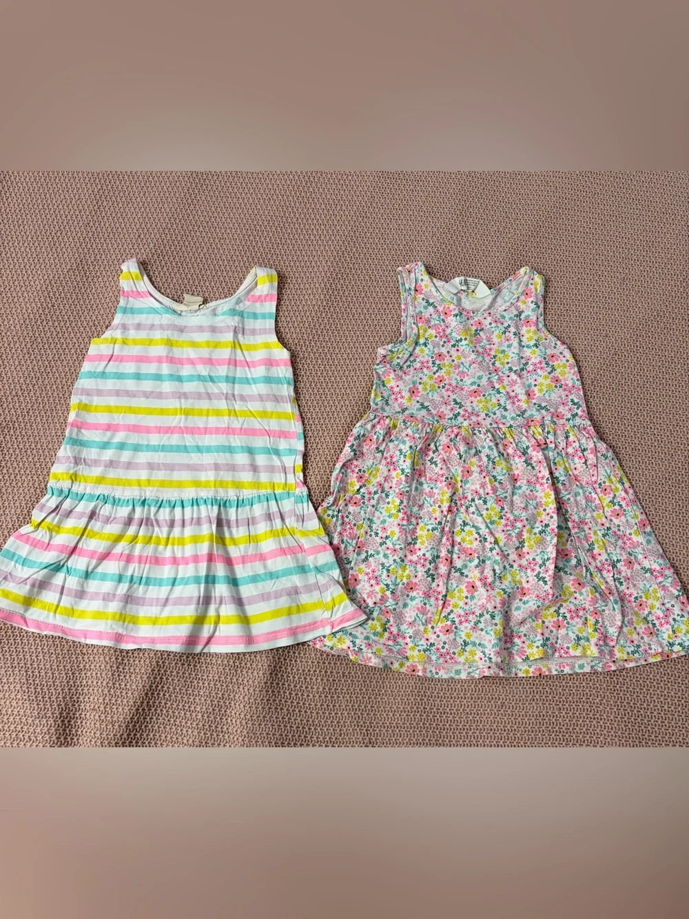 Toddler Girl Dresses Bundle 5 pcs (size 2T)